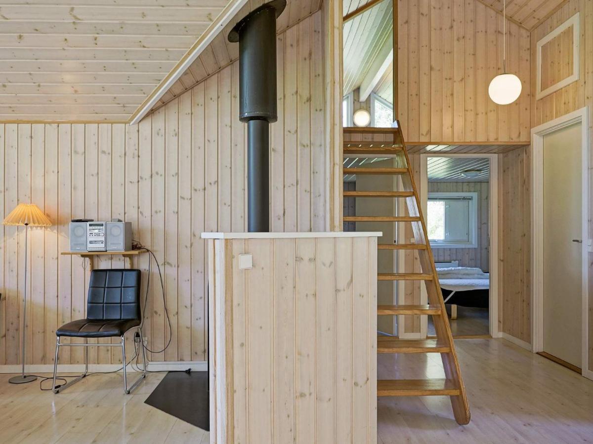 12 Person Holiday Home In Aakirkeby Vester Somarken Dış mekan fotoğraf