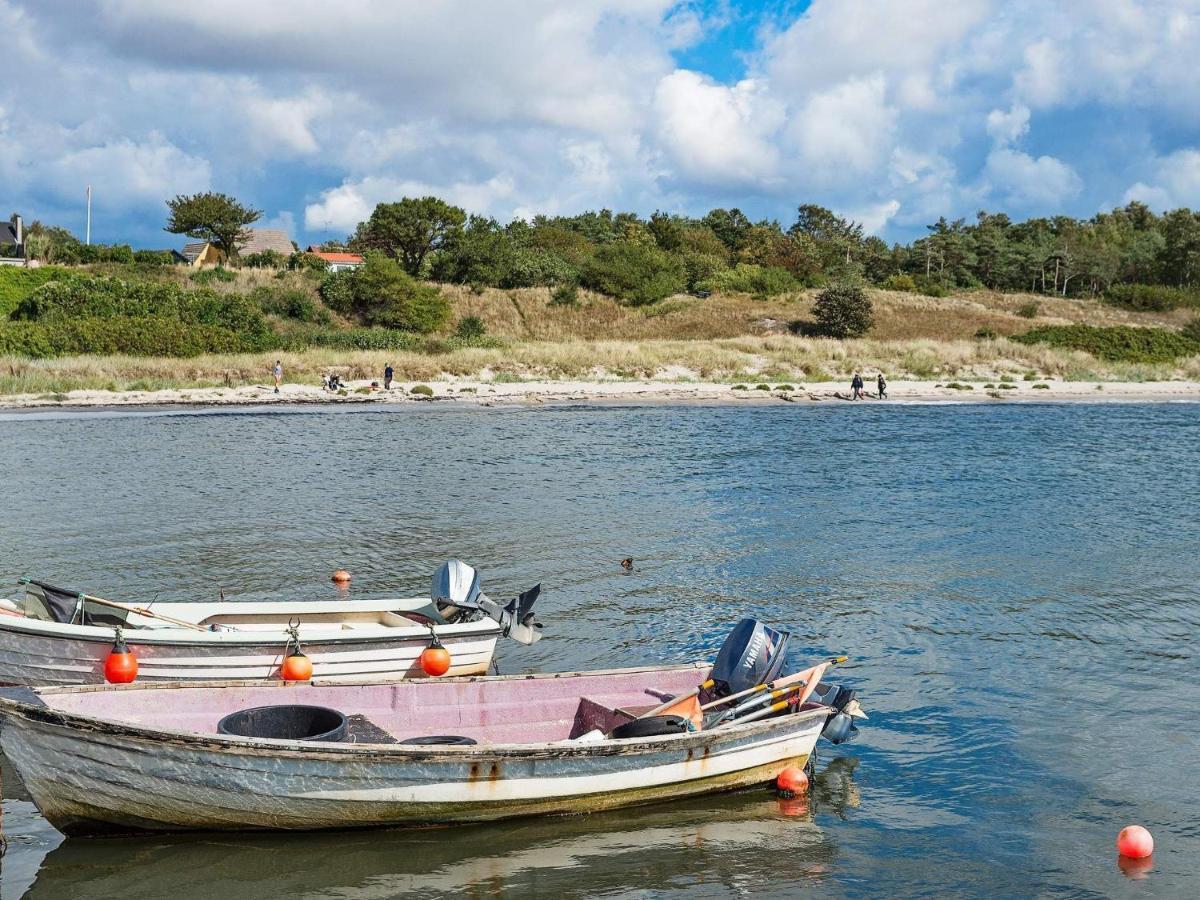 12 Person Holiday Home In Aakirkeby Vester Somarken Dış mekan fotoğraf