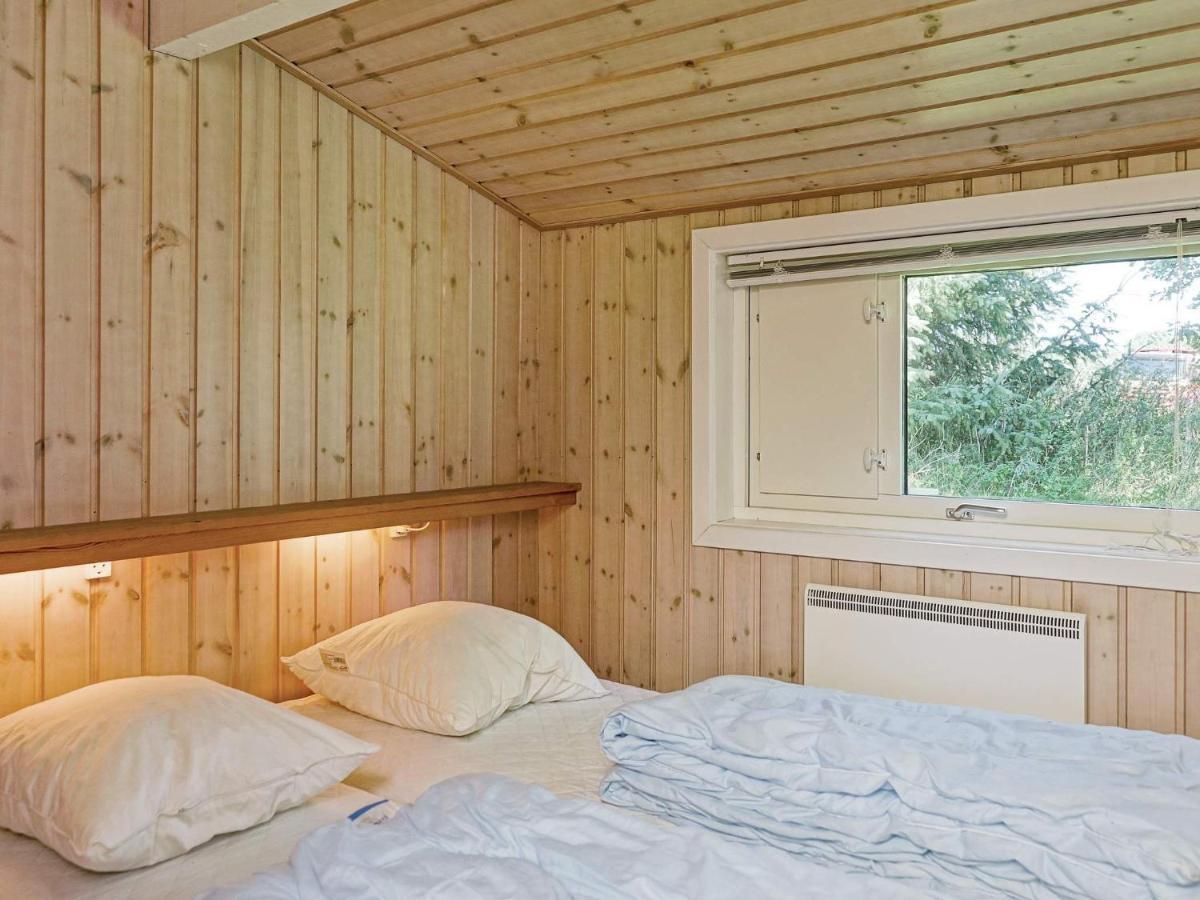12 Person Holiday Home In Aakirkeby Vester Somarken Dış mekan fotoğraf